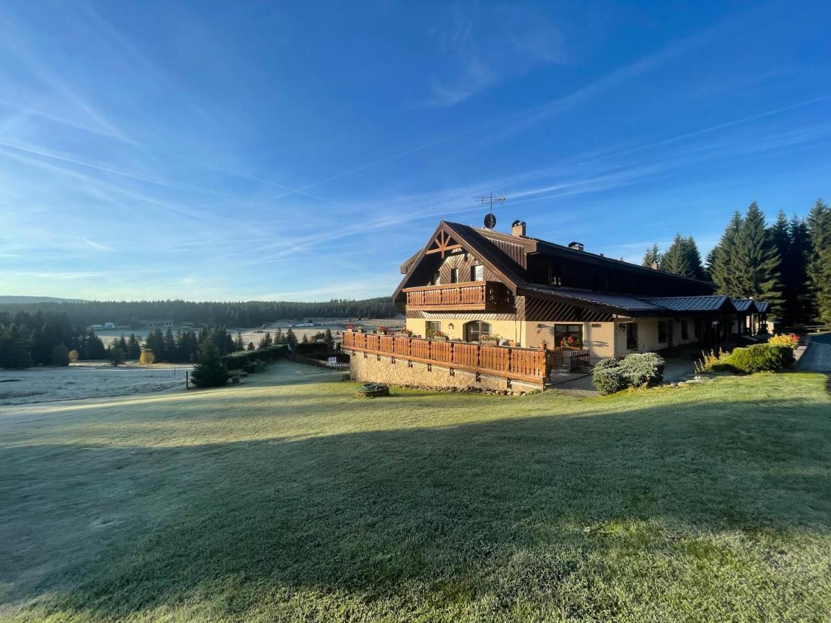 Pension Hones Horska Kvilda Esterno foto